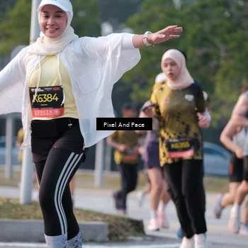 Runner Photo 6767532