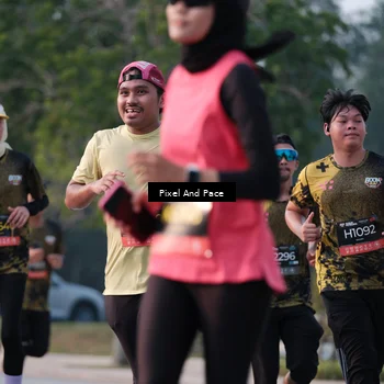 Runner Photo 6767588