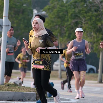 Runner Photo 6767595