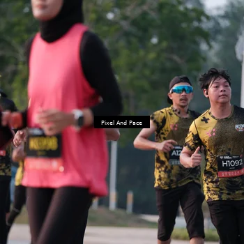 Runner Photo 6767603