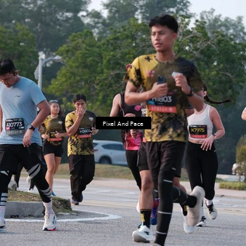 Runner Photo 6767625
