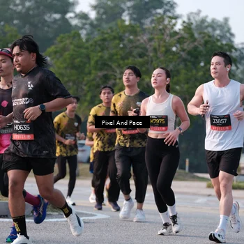 Runner Photo 6767626