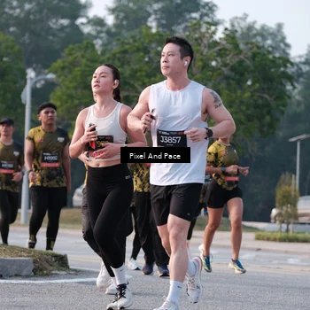 Runner Photo 6767632