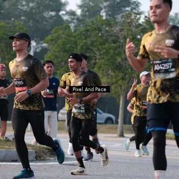Runner Photo 6767679
