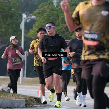 Runner Photo 6767691