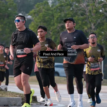 Runner Photo 6767699
