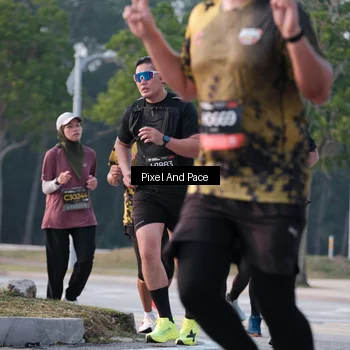 Runner Photo 6767706