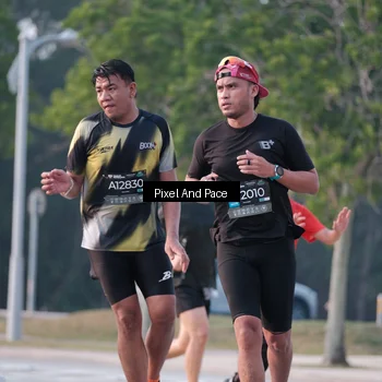 Runner Photo 6767723