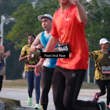 Runner Photo 6767727