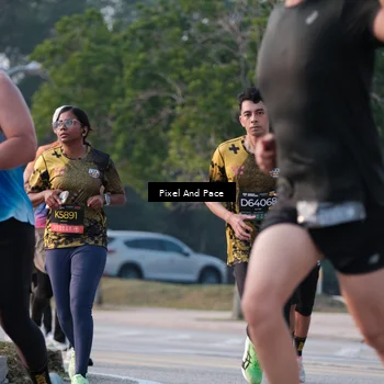 Runner Photo 6767743