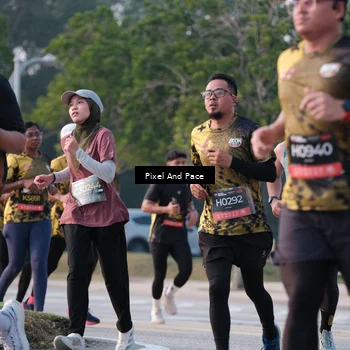 Runner Photo 6767752