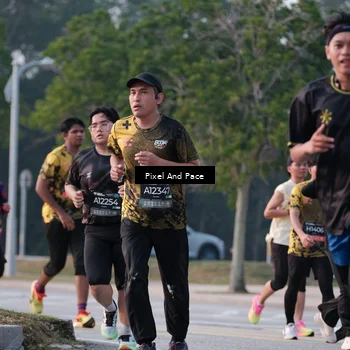 Runner Photo 6767765