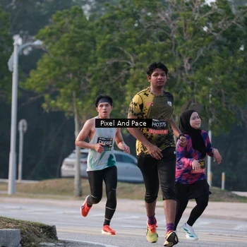 Runner Photo 6767779