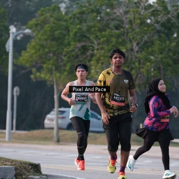 Runner Photo 6767792