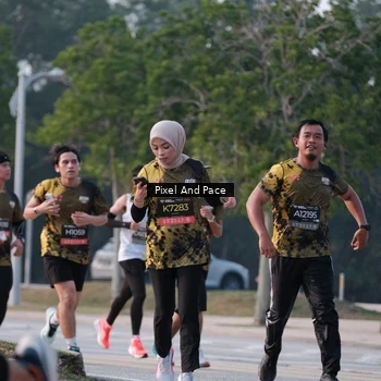 Runner Photo 6767807