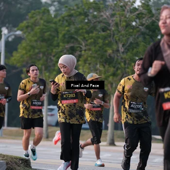 Runner Photo 6767813