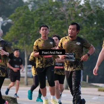 Runner Photo 6767854