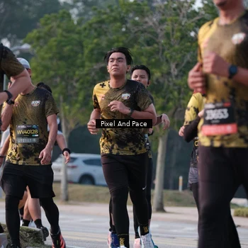 Runner Photo 6767878