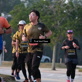 Runner Photo 6767886