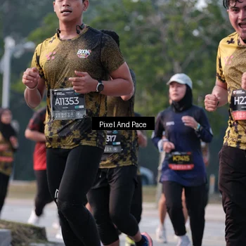 Runner Photo 6767908