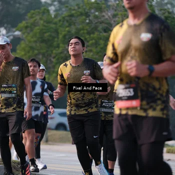 Runner Photo 6767921