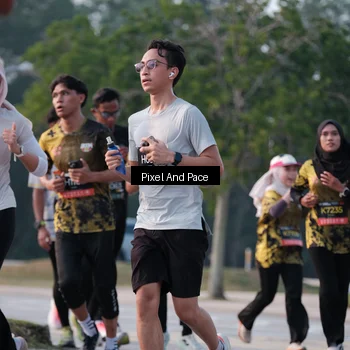 Runner Photo 6767949