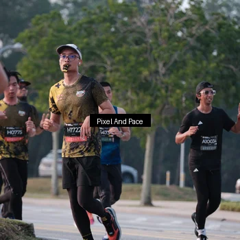 Runner Photo 6767964