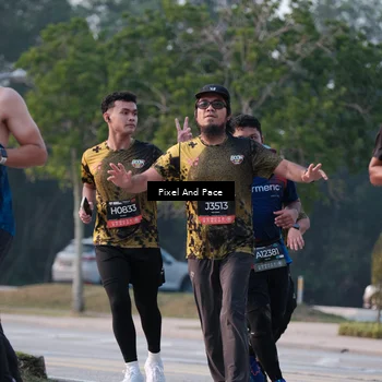 Runner Photo 6767978