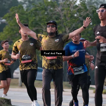 Runner Photo 6767995