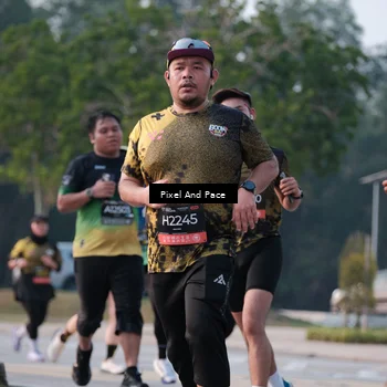 Runner Photo 6768004