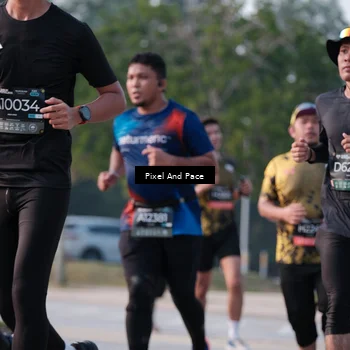 Runner Photo 6768009