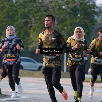 Runner Photo 6768054