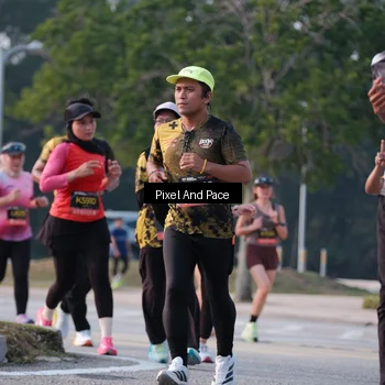 Runner Photo 6768086