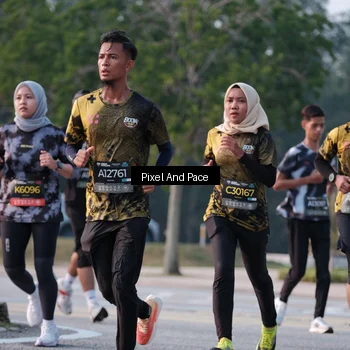 Runner Photo 6768089