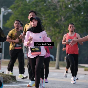Runner Photo 6768106