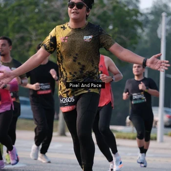 Runner Photo 6768109