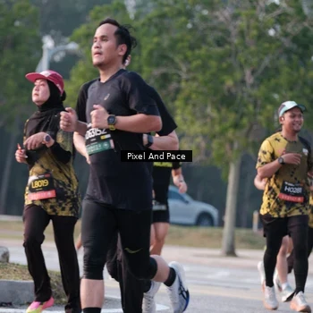 Runner Photo 6768126
