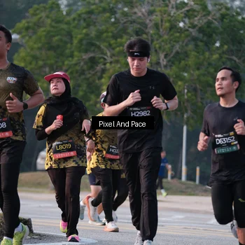 Runner Photo 6768132