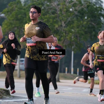 Runner Photo 6768156