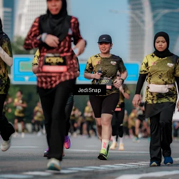 Runner Photo 6768300