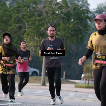 Runner Photo 6768338