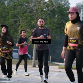 Runner Photo 6768372