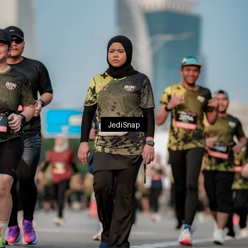 Runner Photo 6768400