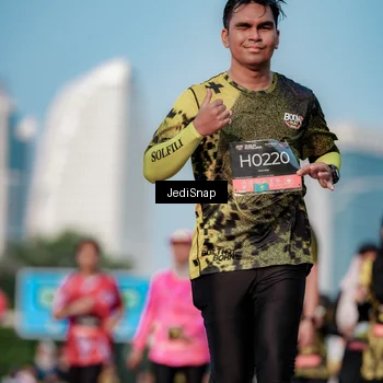Runner Photo 6768457