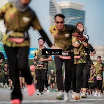 Runner Photo 6768541