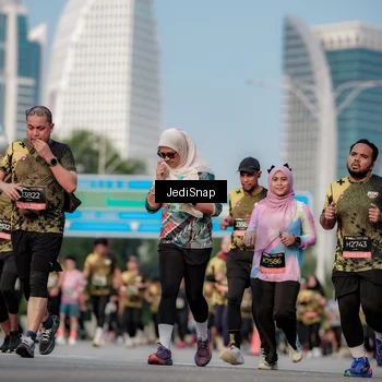 Runner Photo 6768596