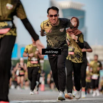 Runner Photo 6768597