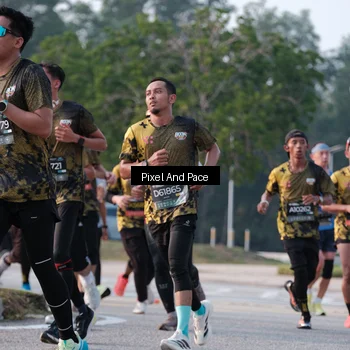 Runner Photo 6769713
