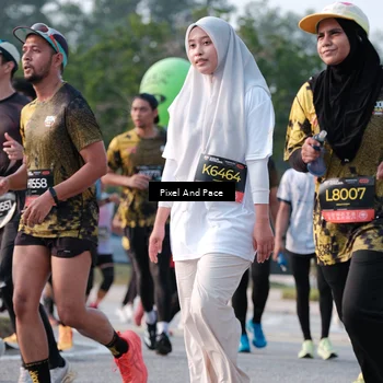 Runner Photo 6769811