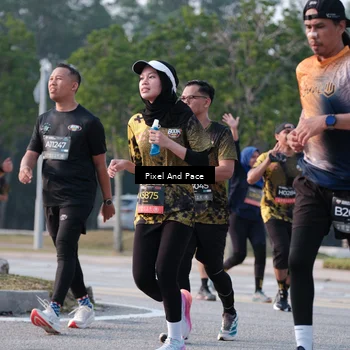 Runner Photo 6769842